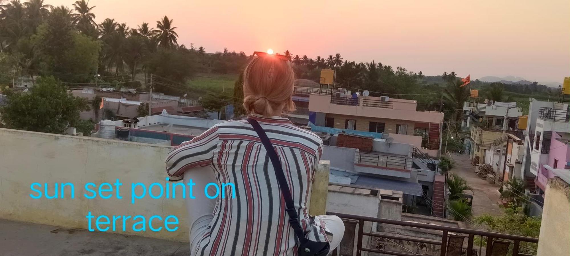 Lohit Homestay Hampi Dış mekan fotoğraf